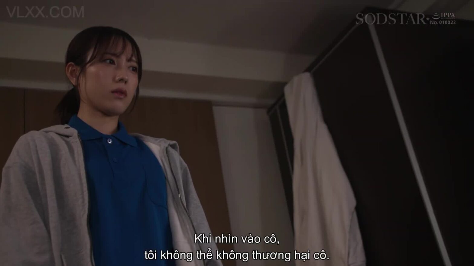 Nữ Cảnh Sát Xinh Bị Đồng Đội Địt Trong Ca Trực